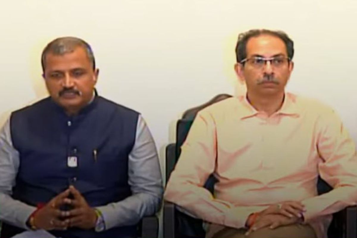 राज्याच्या राजकारणातील मोठी बातमी! शिवसेना सावरण्याचा प्रयत्न, उद्धव ठाकरेंनी केली या पक्षासोबत युती