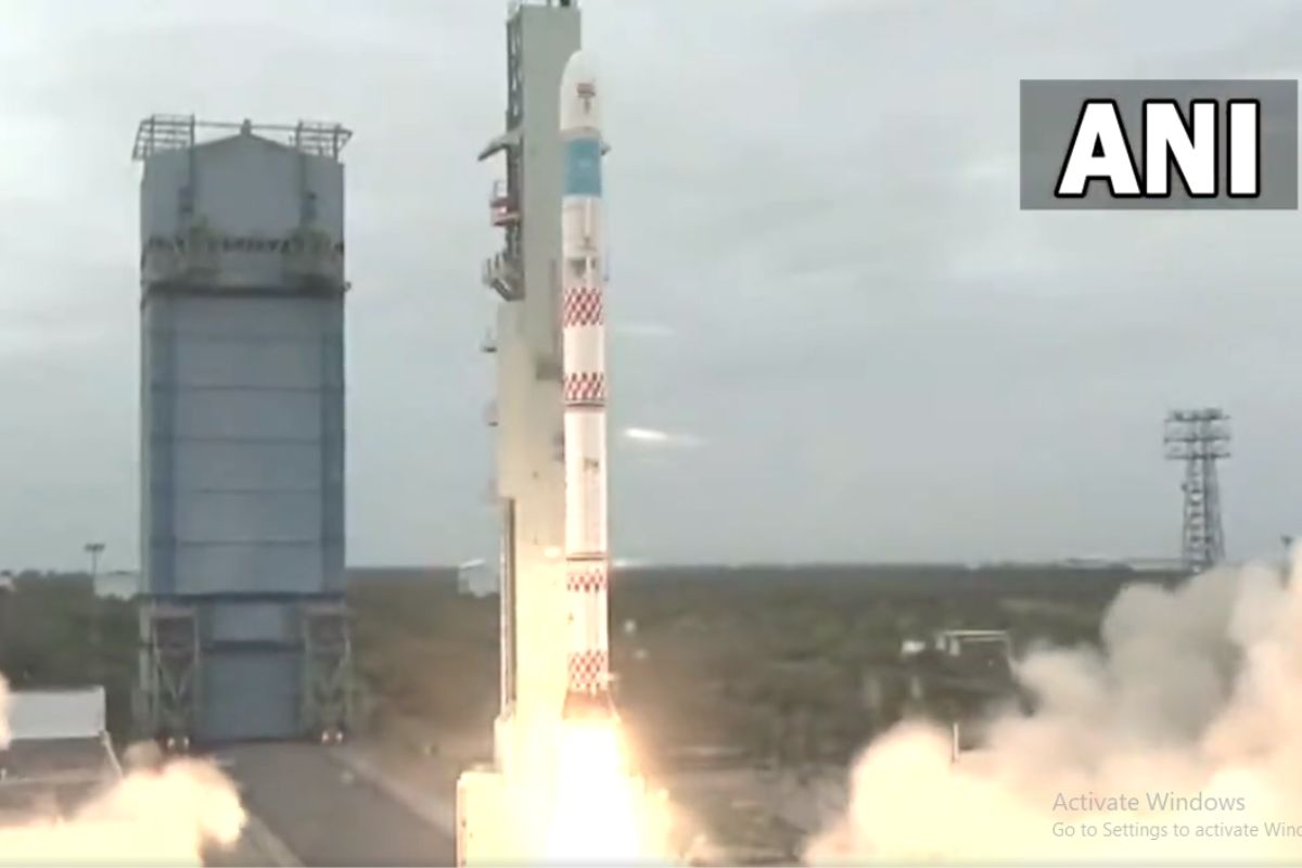 इस्त्रोच्या नव्या SSLV-D1 चे यशस्वी प्रक्षेपण, पण संपर्क तुटला