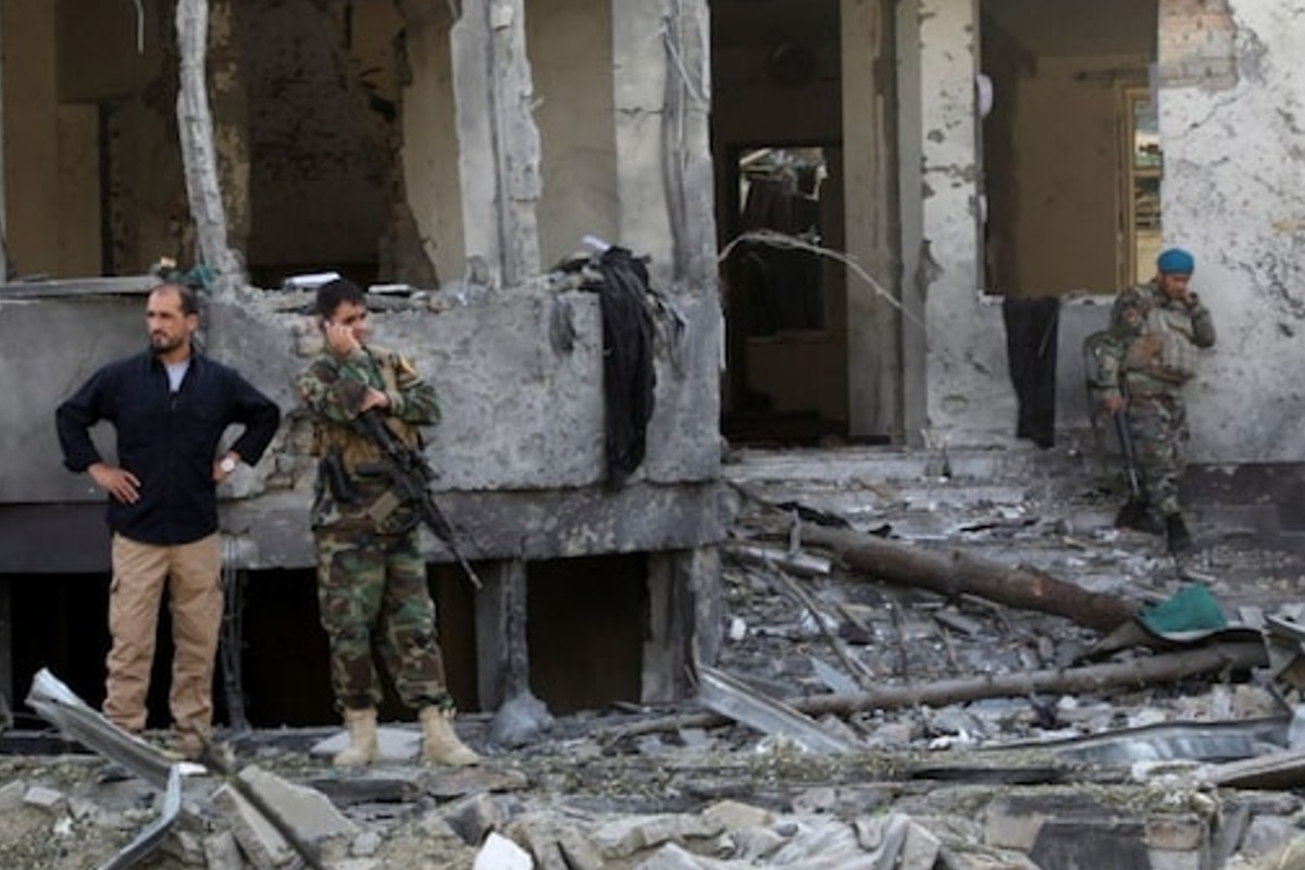 अफगाणिस्तान हादरलं, काबुलच्या मशिदीत बॉम्बस्फोट, 20 जणांचा मृत्यू