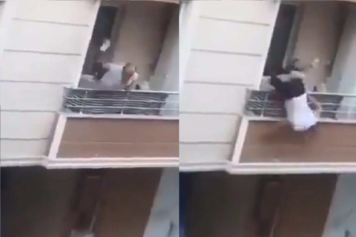 सामानासोबत बाल्कनीतून कोसळली व्यक्ती.