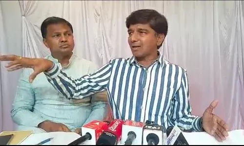 MLA Prashant Bamb : आमदाराला कॉल करून सामान्य शिक्षकाने धरले धारेवर, तुमची मुले कुठे शिकतात विचारला जाब