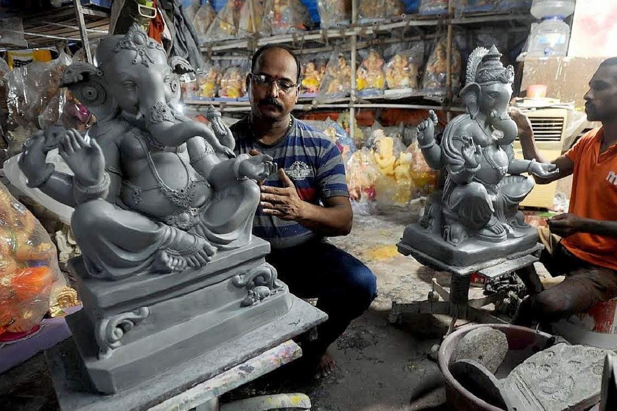 pop ganeshmurti ban : गणपती बाप्पाच्या आगमनाच्या काही तासांआधी कोर्टाचा महत्त्वाचा आदेश, 'या' मुर्तींवर सरसकट बंदी