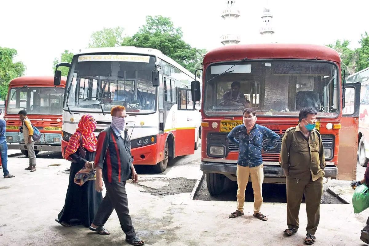 ST Employee : एसटी कर्मचाऱ्यांना गणपती पावणार? मुख्य सचिवांना महागाई भत्ता देण्याच्या मुख्यमंत्र्यांकडून सूचना