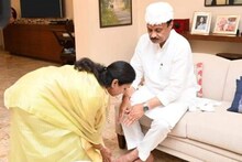 नेमकं कोण करतय कोणाचं रक्षण? राजकारणातील रक्षाबंधनाची काही खास क्षणचित्र