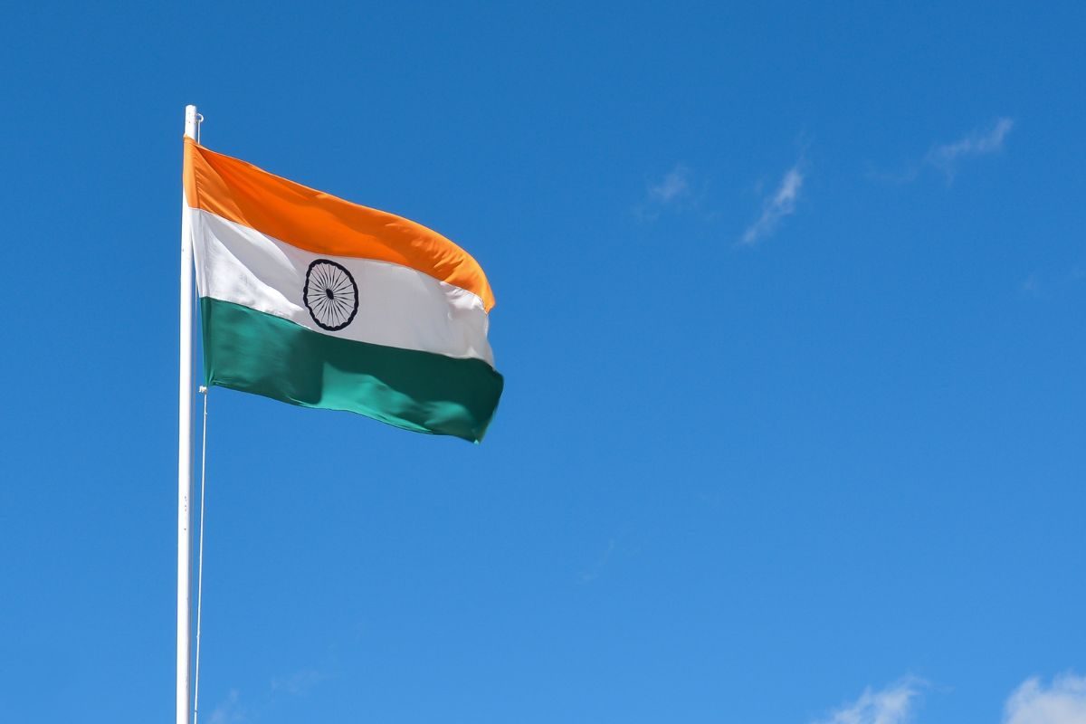 India@75 : 26 जानेवारी आणि 15 ऑगस्टच्या ध्वजारोहणात काय फरक आहे? अनेकांना उत्तर माहीत नसणार