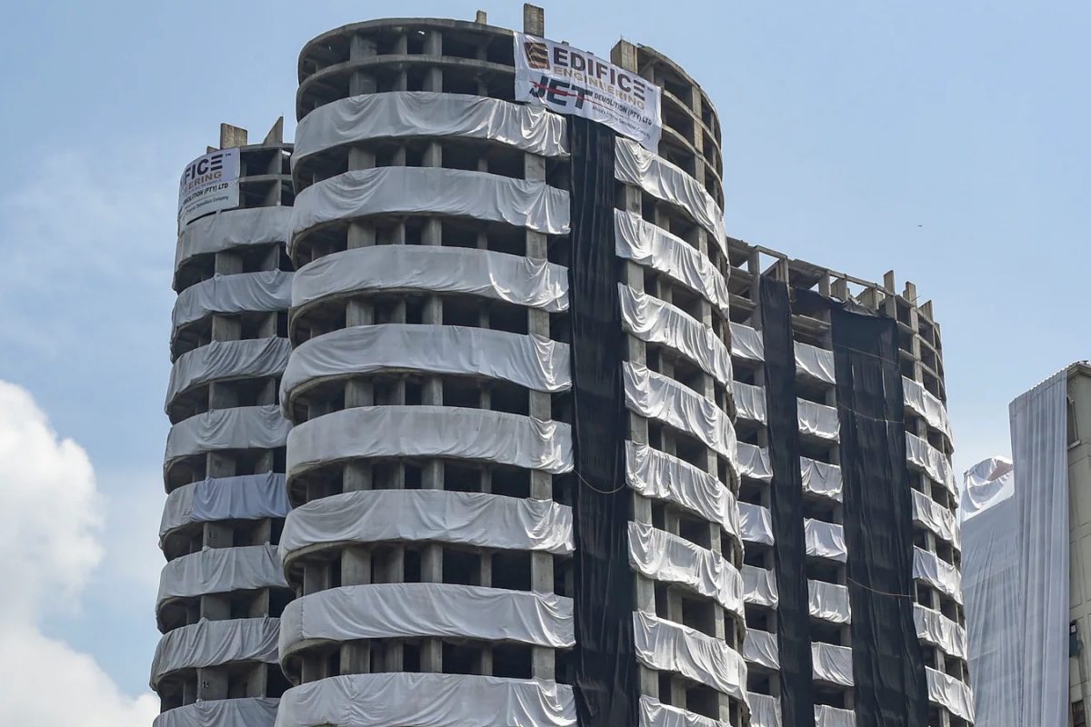 १५०० कुटुंबाचं वीज आणि गॅस कनेक्शन बंद! ट्विन टॉवर्स भागातील वाचा अपडेट्स