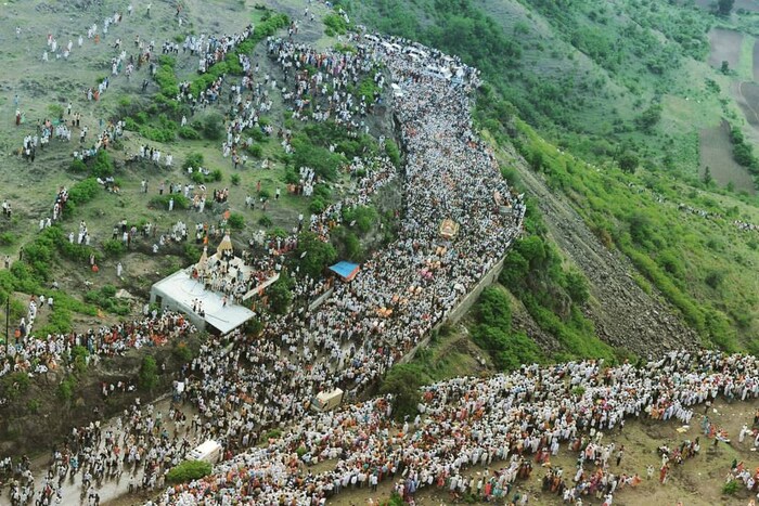 पंढरपूर वारी (Photo- Uddhav Thackeray)