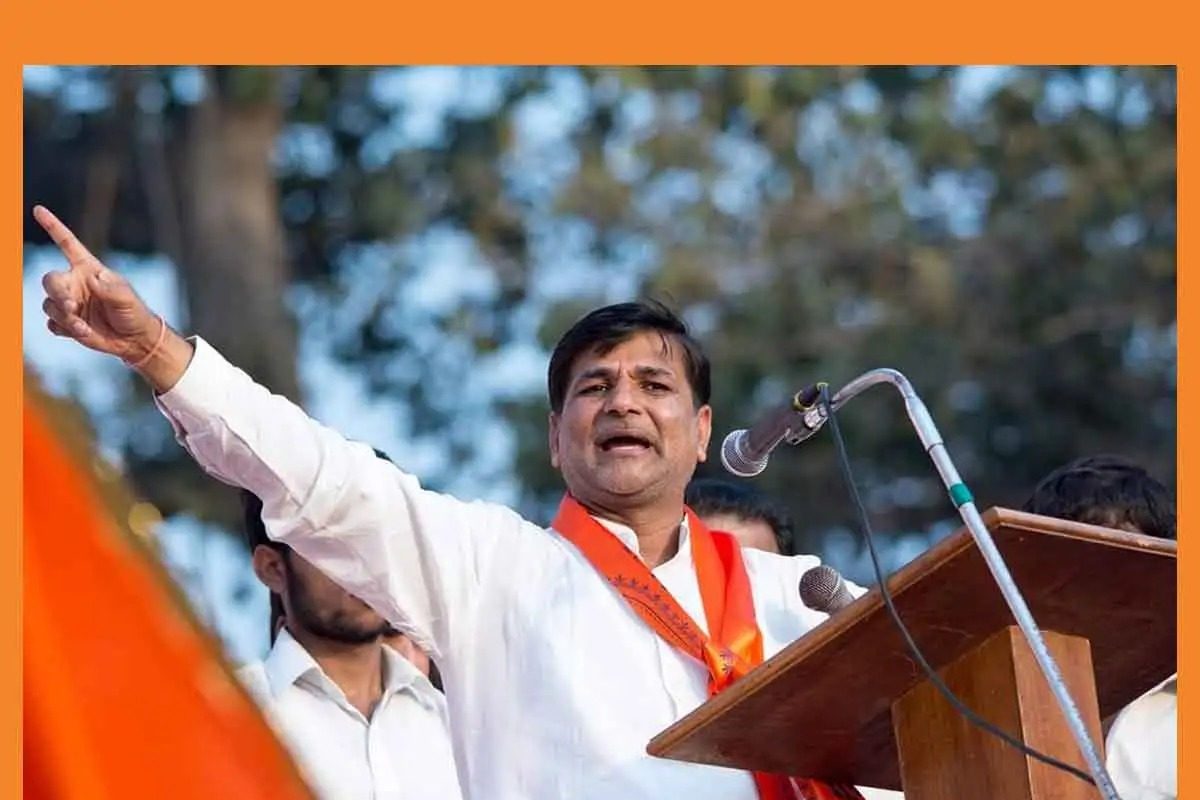 Vinayak Mete Biography : मराठा आरक्षणासाठी लढणारा नेता हरपला, विनायक मेटेंचा प्रवास थक्क करणारा प्रवास