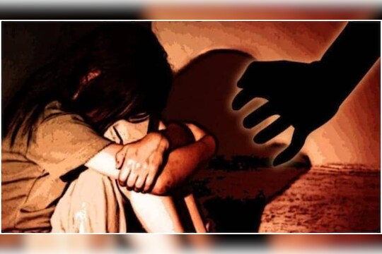 Yavatmal Crime : क्रूरतेचा कळस! यवतमाळ जिल्ह्यात अल्पवयीन मुलीवर अत्याचार, आरोपी विरुद्ध गुन्हा दाखल