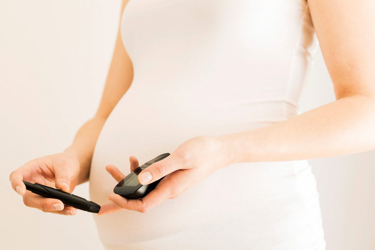 गर्भधारणा, मधुमेह आणि तुमचे डोळे यांच्यातील जिज्ञासू संबंध