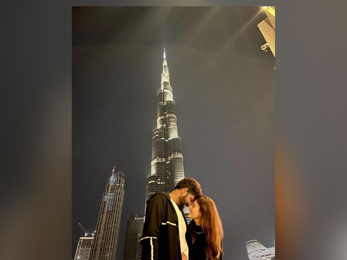 साऊथची लेडी सुपरस्टार समजली जाणारी नयनतारा आणि दिग्दर्शक विघ्नेश शिवन, या वर्षी जूनमध्ये लग्नाच्या बेडीत अडकले आहेत. 