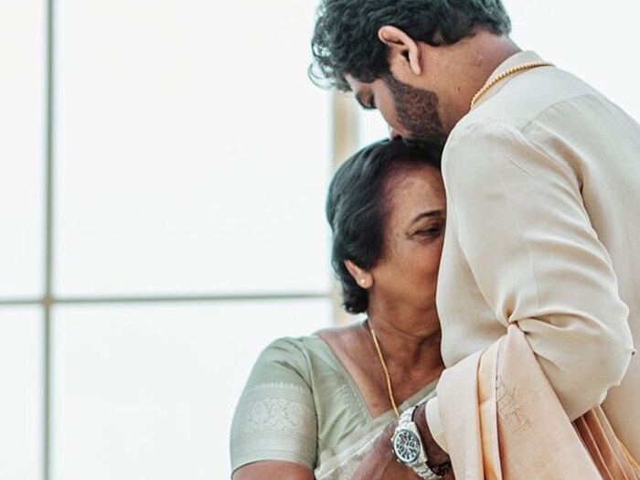 या फोटोमध्ये विघ्नेश शिवन आपली आई आणि बहिणीसोबत दिसत आहे. यावरून नयनताराने आपल्या पतीच्या वाढदिवसानिमित्त संपूर्ण कुटुंबासोबत सेलिब्रेशन केल्याचे दिसून येत आहे. तिच्या नवऱ्यासाठी हा एक सरप्राईज प्लॅन होता. 