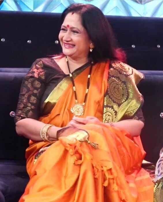 अलका कुबल यांना 'माहेरची साडी' या चित्रपटातून खास ओळख मिळाली होती. हा चित्रपट प्रचंड गाजला होता. 