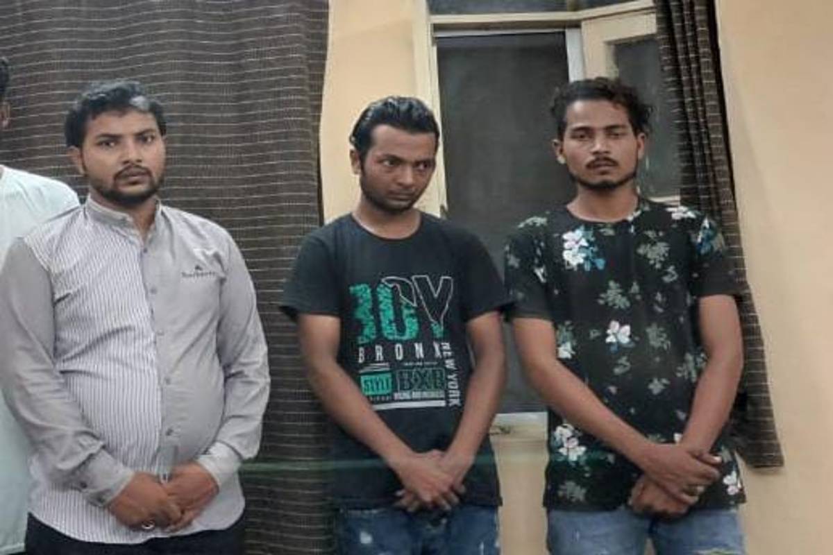 आरोपींचा फोटो