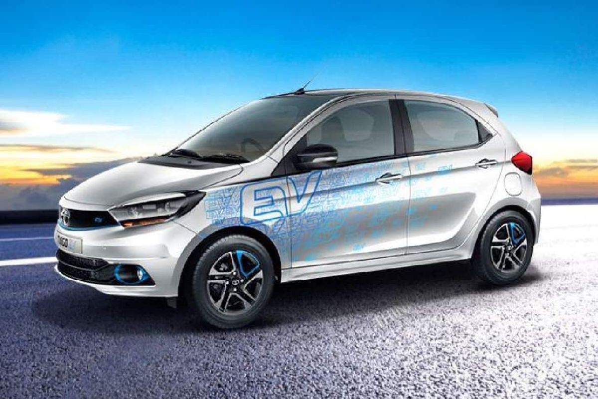 टाटाची बहूप्रतिक्षित इलेक्ट्रिक हॅचबॅक आज होणार लॉंच; सर्वात कमी किमतीत होणार उपलब्ध