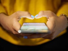 Phone Hack: फोन बंद असला तरी होणार रेकॉर्डिंग, वापरा ही ट्रिक Phone Hack: फोन बंद असला तरी होणार रेकॉर्डिंग, वापरा ही ट्रिक