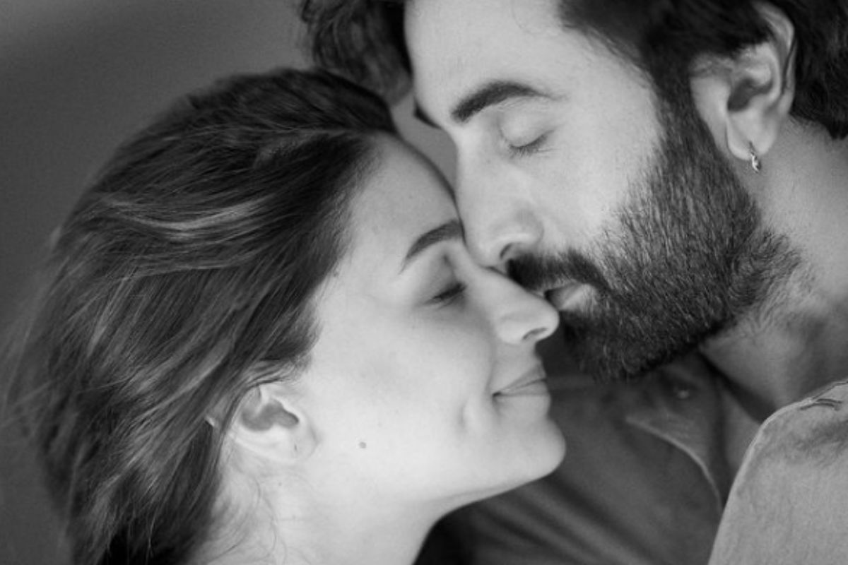 'तिचा सन्मान करायला हवा'; आलियाबद्दल असं अचानक का म्हणाला Ranbir Kapoor