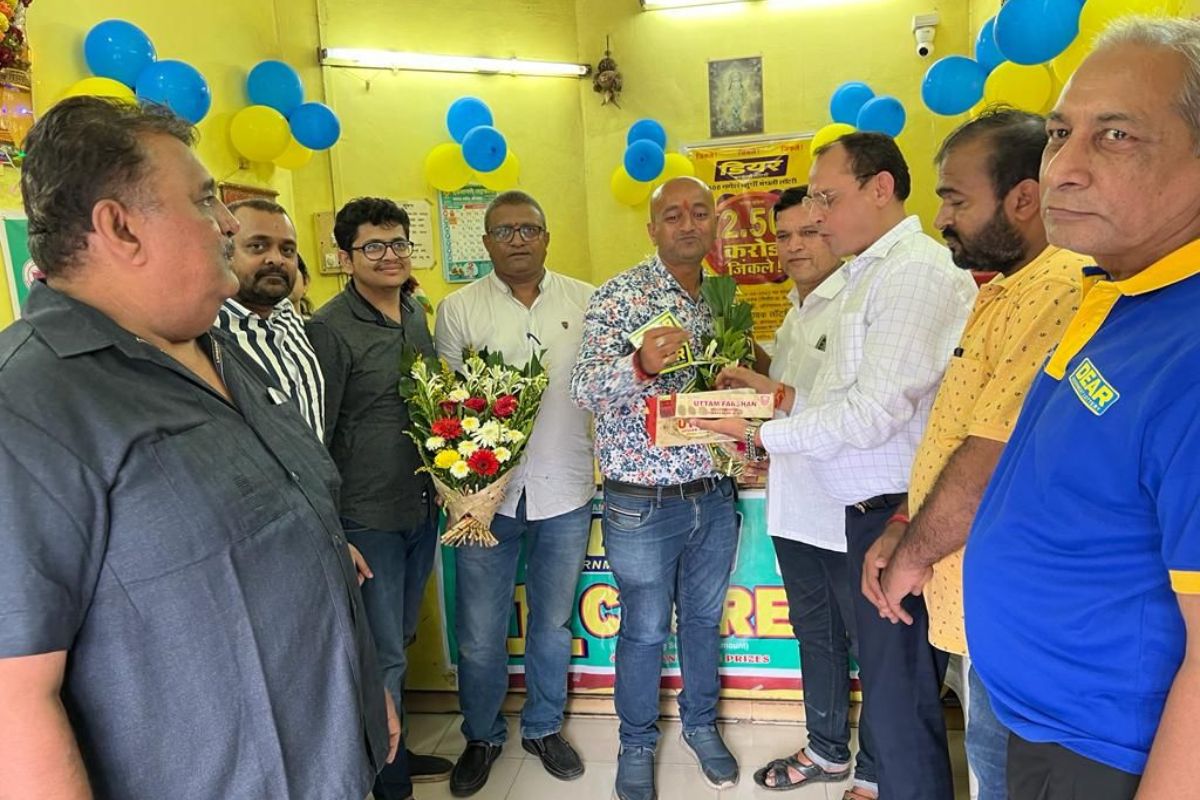 बाप्पा पावला! औरंगाबादच्या गिरीश पटेल यांना लागली 2 कोटी 50 लाख रुपयांची लॉटरी