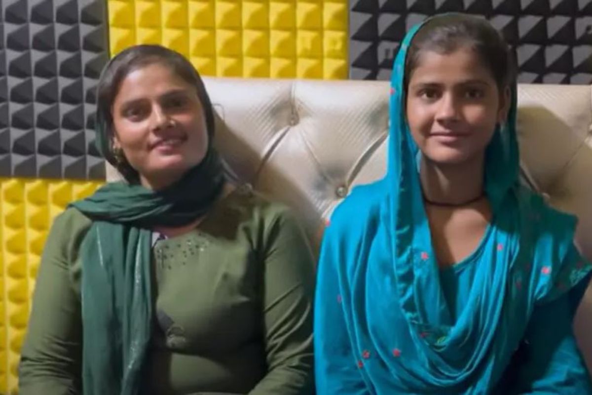 Farmani Naaz: फरमानी नाज इतक्या महागड्या स्टुडिओत करते रेकॉर्डिंग; आलिशान घर पाहून सर्वच थक्क