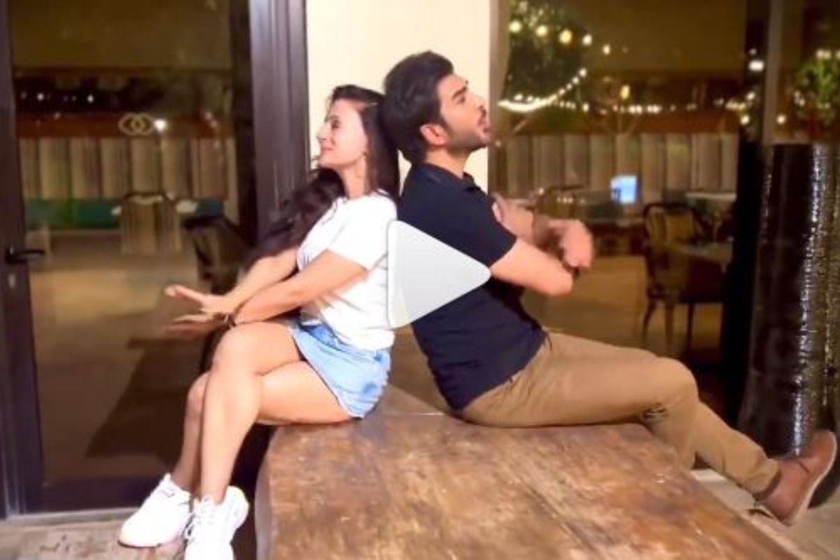 VIDEO: पाकिस्तानी अभिनेत्याला डेट करतेय अमिषा पटेल? 'या' कारणामुळे होतेय चर्चा