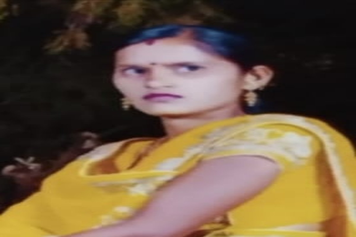 बीडमध्ये महिलेची आत्महत्या