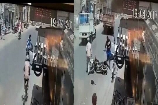 पार्क केलेल्या कारचा दरवाजा उघडला आणि झाली भयंकर दुर्घटना; धडकी भरवणारा VIDEO