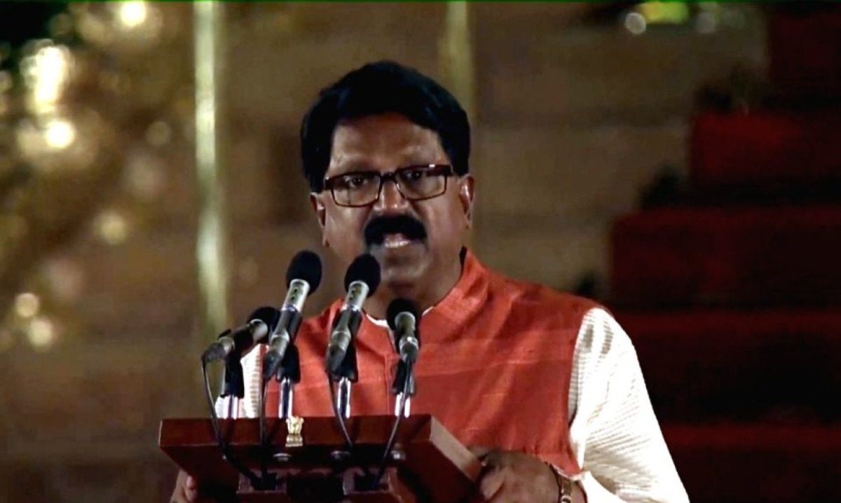 Arvind Sawant Shiv Sena : दसरा मेळाव्यावरून सुरू असलेल्या राजकारणावर अरविंद सावंतांची पहिलीच प्रतिक्रीया म्हणाले
