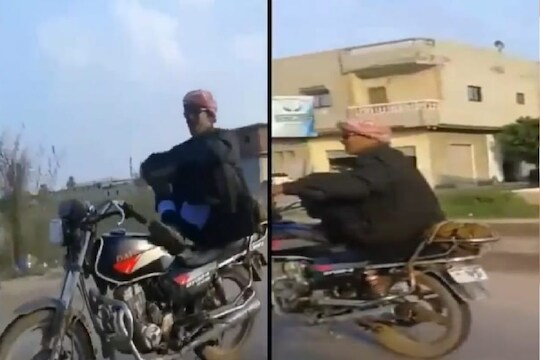 बाईकचं हँडल सोडून स्टंट करणं पडलं भारी.