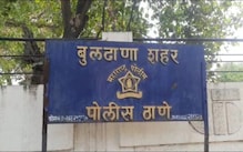 तोळाभर दागिन्यांसाठी बाप-लेकाने केला महिलेचा खून, असा झाला उलगडा तोळाभर दागिन्यांसाठी बाप-लेकाने केला महिलेचा खून, असा झाला उलगडा