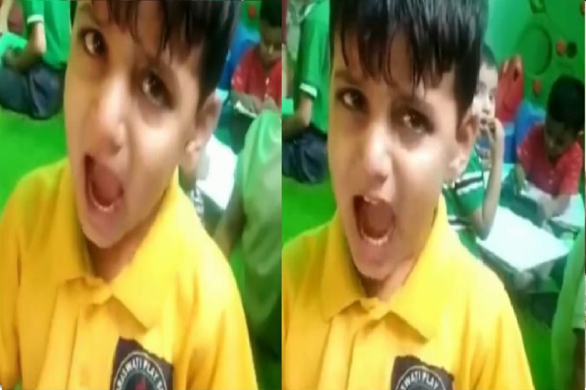 एवढ्याशा चिमुकल्याने शिक्षिकेलाच दिली इतकी खतरनाक धमकी की...; VIDEO पाहून नेटिझन्सही घाबरले