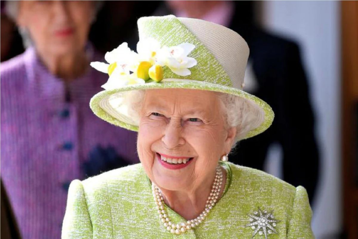 ब्रिटनच्या क्वीन एलिझाबेथ.