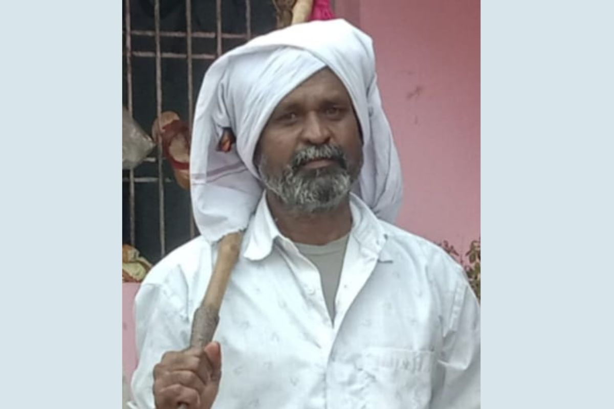 मृत शेतकरी रमेश चरडे