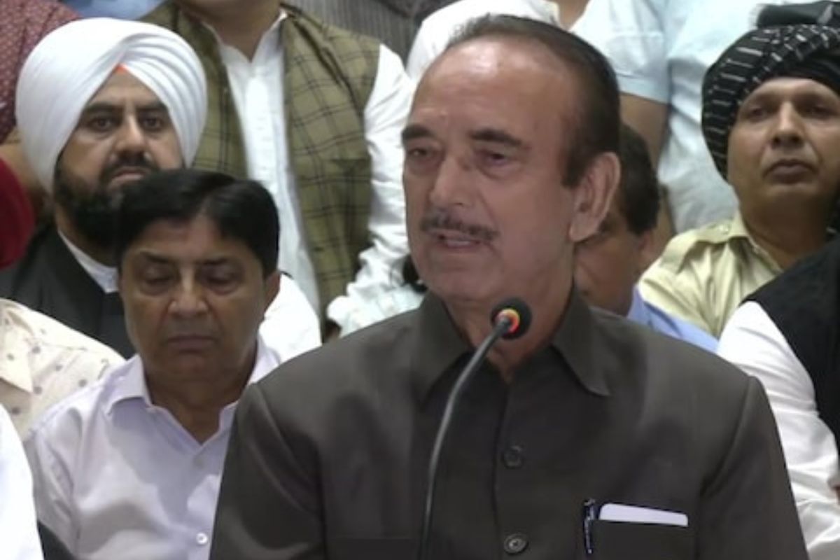 अखेर गुलाम नबी आझाद यांच्या पक्षाचं नाव जाहीर; म्हणाले, लोकशाही प्रदर्शित करणारं नाव ठेवायचंय