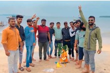 दरवर्षी मुंबईतच होतं नागपुरातील या बाप्पाचं विसर्जन; या कारणासाठी 800 KM प्रवास दरवर्षी मुंबईतच होतं नागपुरातील या बाप्पाचं विसर्जन; या कारणासाठी 800 KM प्रवास