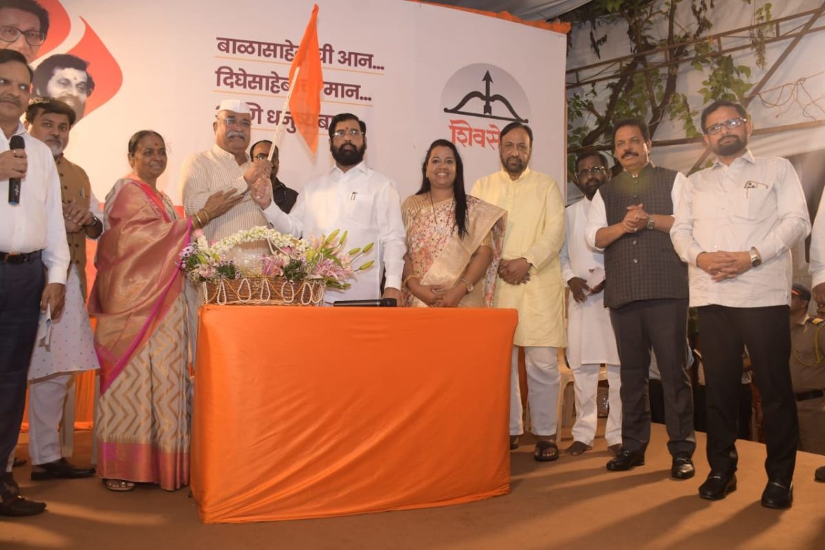 एकनाथ शिंदेंचा ठाकरेंनंतर आता पवारांना धक्का; नवी मुंबईत राष्ट्रवादी काँग्रेसला मोठं खिंडार