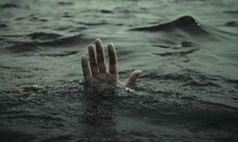 ह्रदयद्रावक! 6 महिन्यांच्या मुलीसह महिलेने विहीरीत उडी मारली, बालिकेचा करूण अंत ह्रदयद्रावक! 6 महिन्यांच्या मुलीसह महिलेने विहीरीत उडी मारली, बालिकेचा करूण अंत