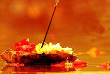घरात पितृदोष असेल तर असे संकेत वारंवार दिसतात; सोमवती अमावस्येला करा हे उपाय
