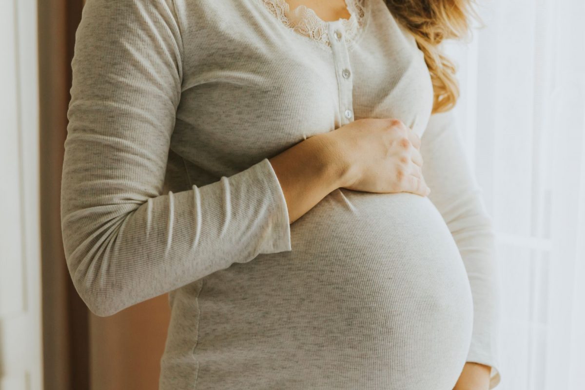 प्रोटेक्शन वापरल्यानंतरही तरुणी गर्भवती, मूल नको असल्याने पोहचली कोर्टात, कारण, सांगितलं..