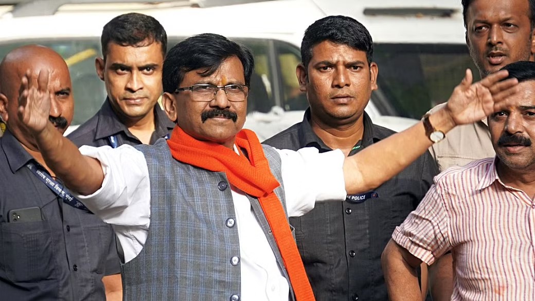 Sanjay Raut : शिवसेनेची मुलूख मैदान तोफ संजय राऊत यांच्या जामीनाबाबत महत्वाची अपडेट आली बाहेर