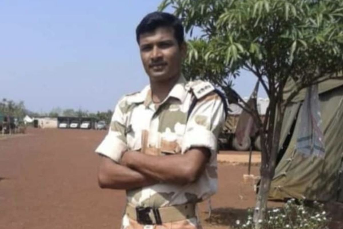 मुळचे वाई तालुक्यातील व्याजवाडी गावातील विजय सुदाम कुदळे हे सैन्यात आयटीबिपीमध्ये कर्तव्य बजावत होते.