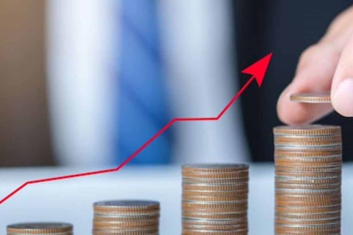 Good News : स्मॉल सेविंग स्कीमसाठी केंद्र सरकारने वाढवले व्याजदर