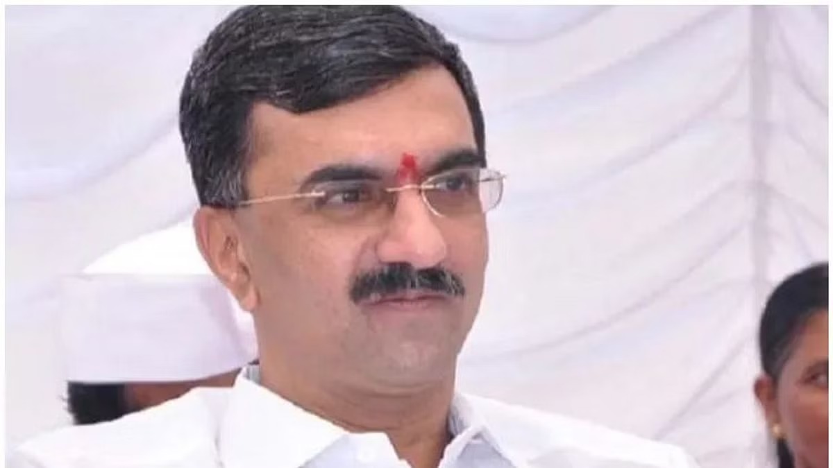 Shambhuraj Desai : उरलेले सर्व आमदार शिंदे गटात सामील होणार 'या' मंत्र्यांनी केला गौप्यस्फोट