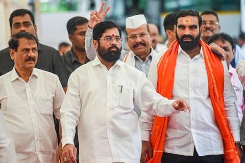राज्यात सरकार स्थापन झाल्यानंतर मुख्यमंत्री एकनाथ शिंदे यांच्या दिल्लीवारीचे सत्र सुरू झाले आहे.