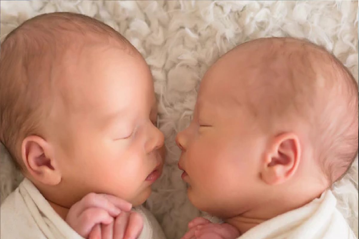 जुळ्या मुलांच्या रिपोर्टमधून धक्कादायक खुलासा. (प्रतीकात्मक फोटो सौजन्य - Shutterstock)