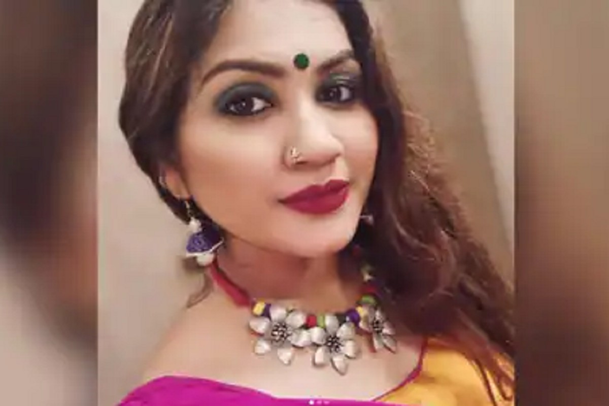 गुजरातमध्ये एका प्रसिद्ध गरबा गायिकेची हत्या