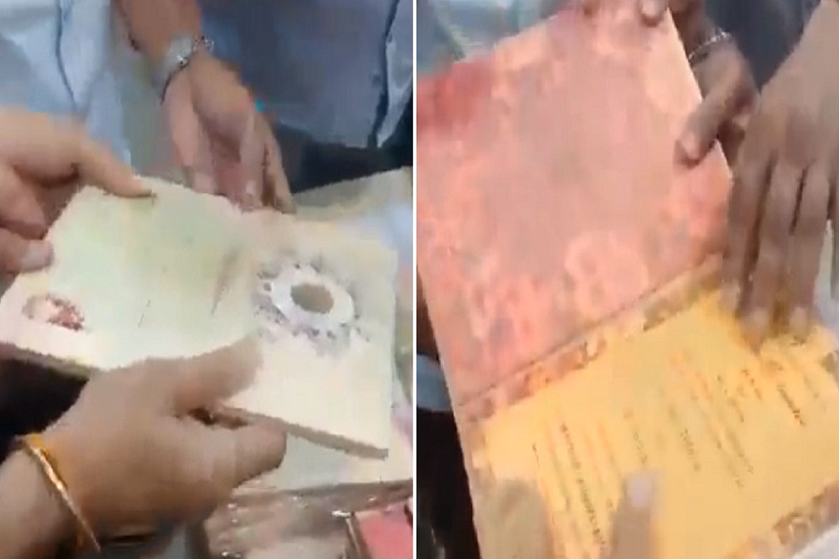 ती लग्नपत्रिका घेऊन प्रवास करणार, इतक्यात अधिकाऱ्यांनी तिला विमान तळावर थांबवलं; अखेर समोर आलं मोठ रहस्य Video व्हायरल