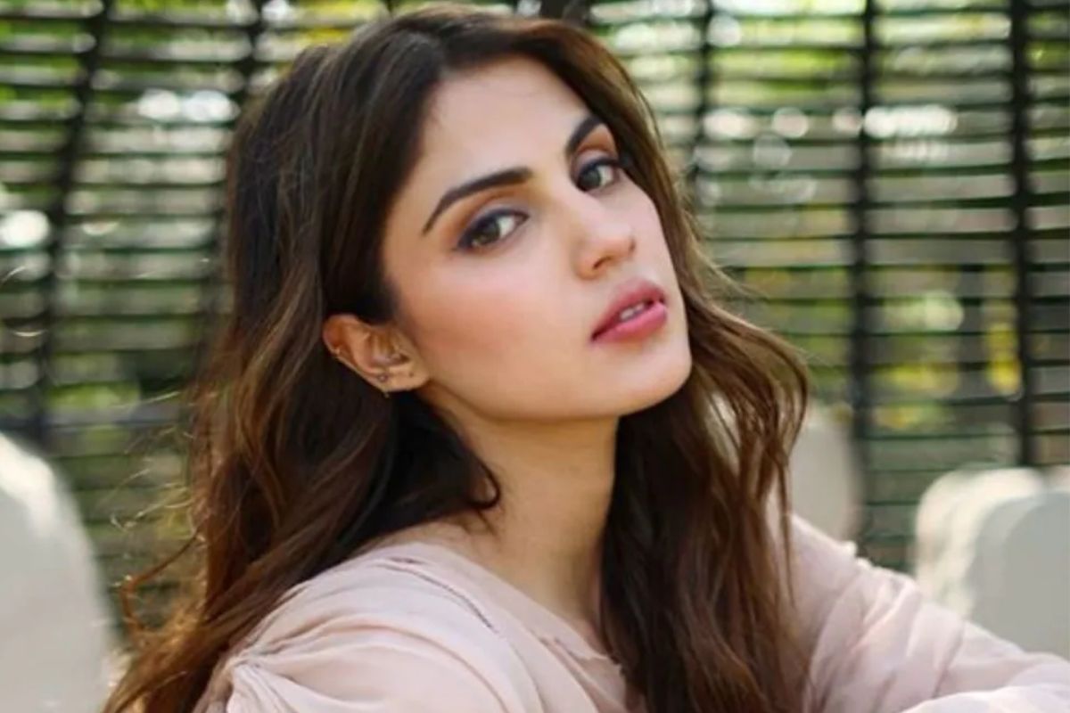 रिया चक्रवर्ती