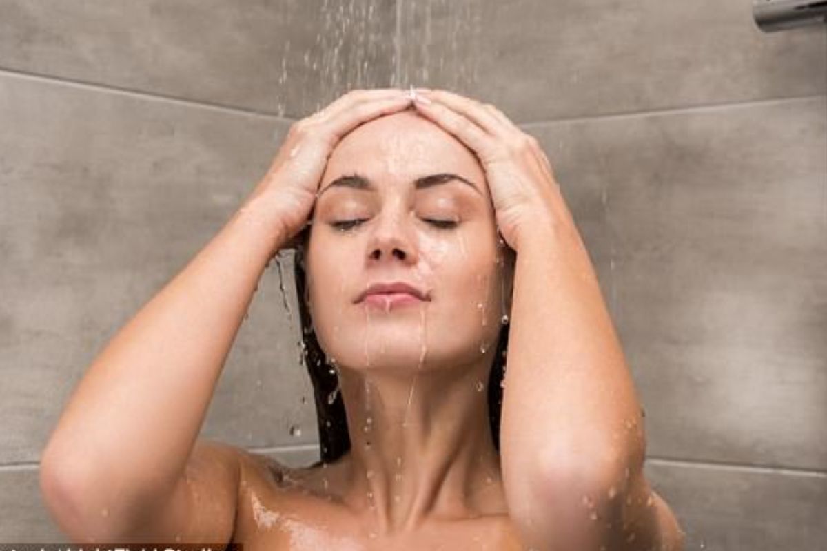 बाथरूममध्ये असताना व्यक्तीच्या डोक्यात जास्त क्रिएटिव्ह विचार का येतात? जाणून घ्या काय म्हणतात शास्त्रज्ञ