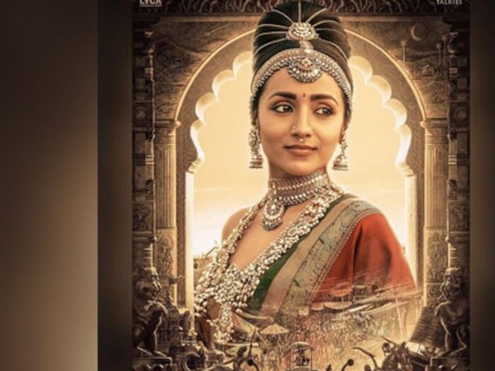 अभिनेत्री तृषा कृष्णनला या चित्रपटासाठी 2 कोटी मिळाले आहेत. 