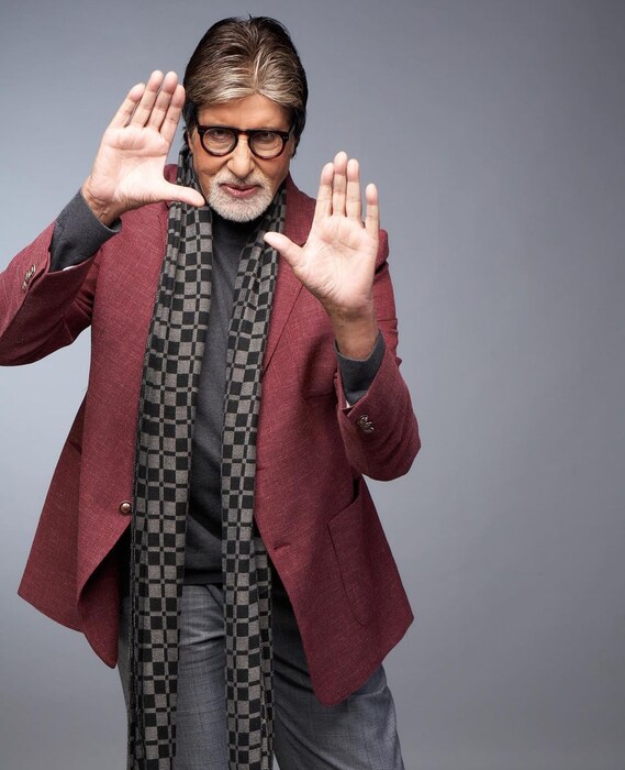 दरम्यान अनेक चाहत्यांना अमिताभ यांच्याबाबत माहिती नसलेल्या गोष्टी जाणून घेण्याची प्रचंड उत्सुकता आहे. त्यामुळेच आज आपण त्यांच्याबाबत एक रंजक असं गुपित जाणून घेणार आहोत. 